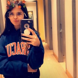 Meet your Posher, Lexi